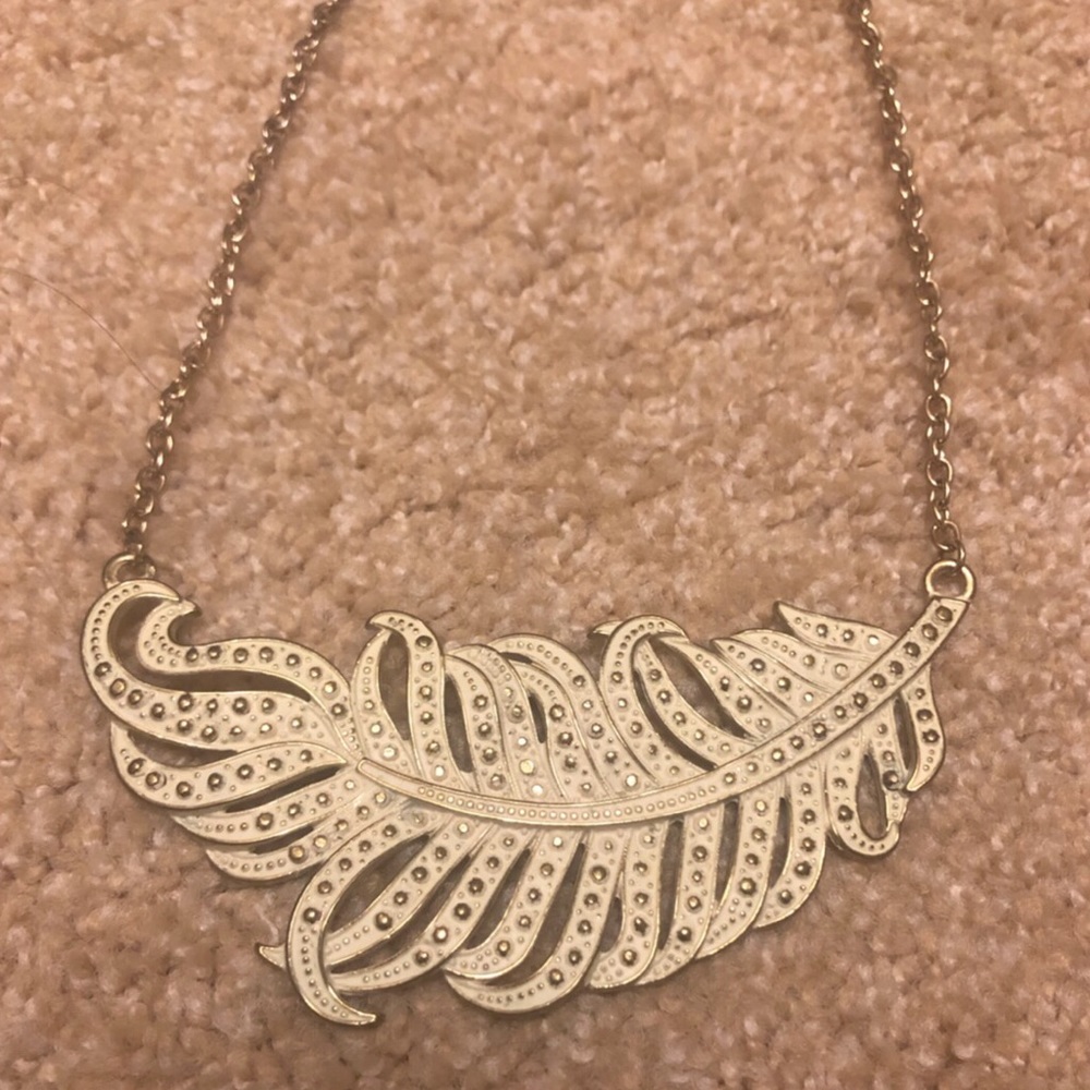 White and Gold statement necklace
